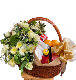 BASKET BOUQUET WITH FRESH FLOWERS,FRUITS,JUICE,CHOCOLATES FOR GIFTS AND DECORATION