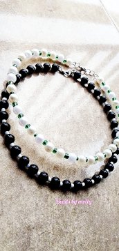 Pearl chocker necklaces