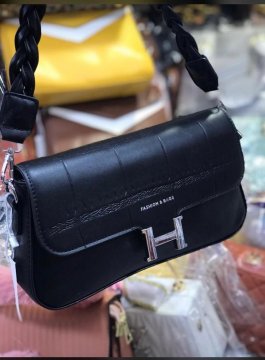 HANDBAG FOR LADIES,BLACK,LEATHER,PORTABLE,SOFT,HIGH QUALITY AND DURABLE,BY  FASHION AND BAGS